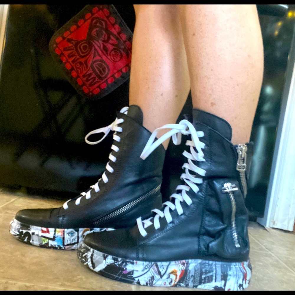 Black genuine leather custom made shoes w/zipper and functional pockets